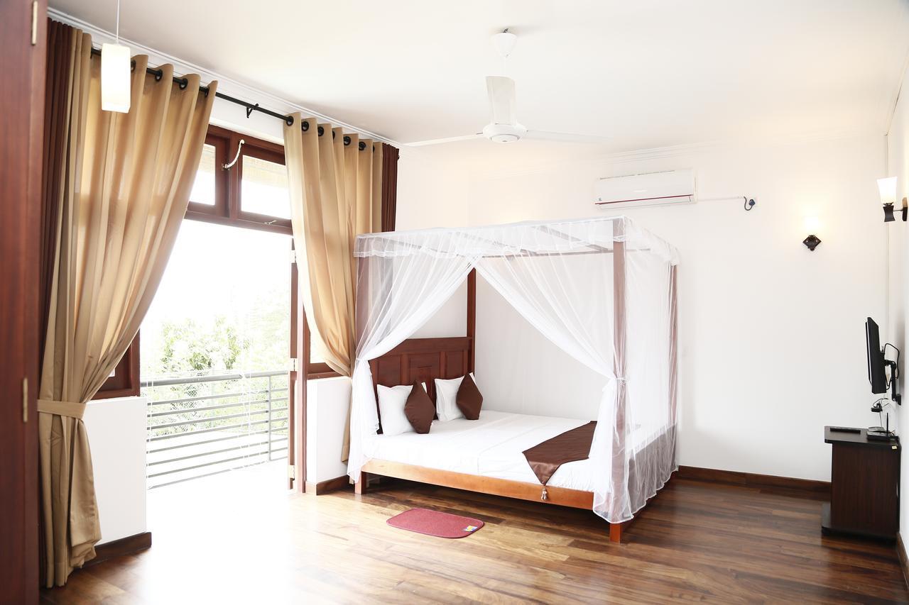 Cirute' Talwatte, Kandy Exteriér fotografie