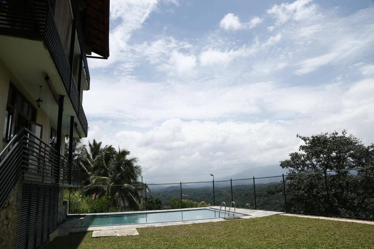 Cirute' Talwatte, Kandy Exteriér fotografie