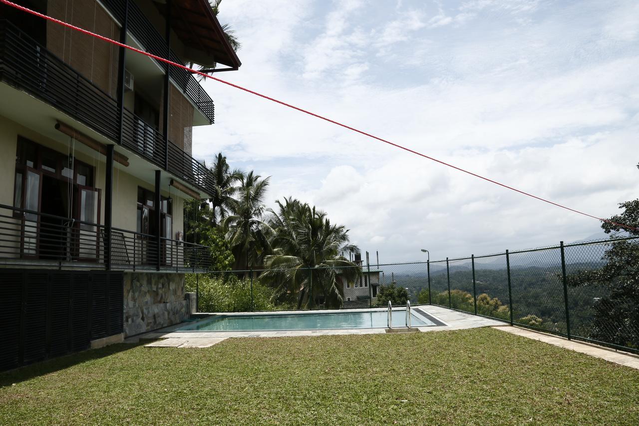 Cirute' Talwatte, Kandy Exteriér fotografie
